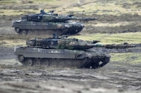 DNB inviterer kunder til å sette sparepenger i nytt fond som investerer i europeiske våpenprodusenter, blant dem tyske Rheinmetall som produserer stridsvogner. 