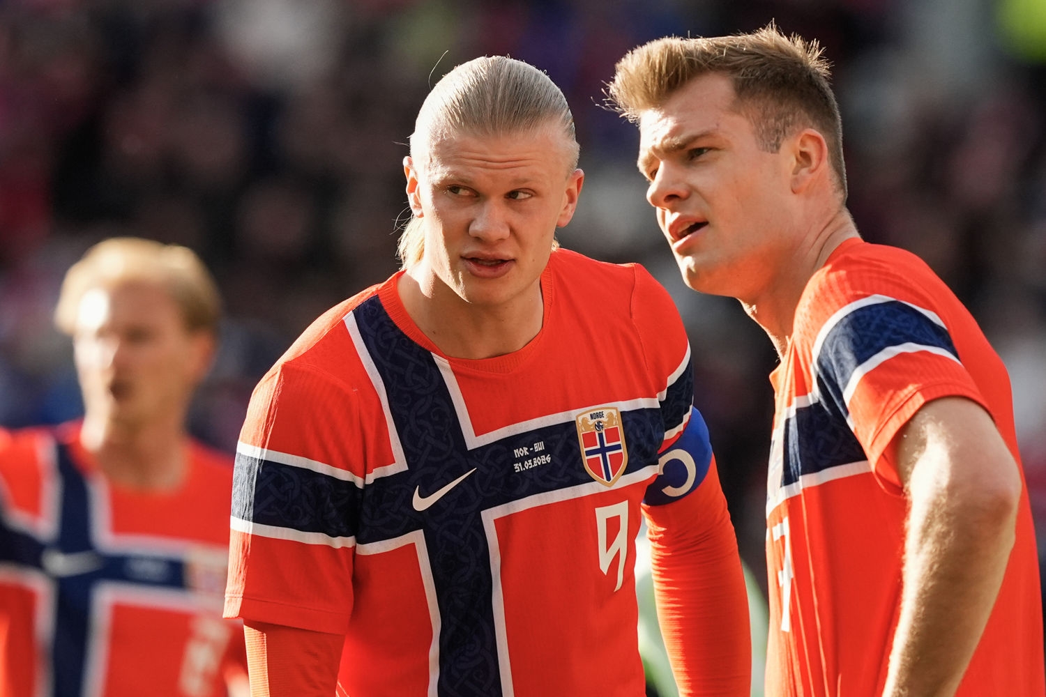 Erling Braut Haaland, Alexander Sørloth og resten av det norske landslaget i fotball ser fram mot sommerens fotball-VM. Nå har Det internasjonale fotballforbundet (Fifa) økt utbetalingene til mesterskapet.