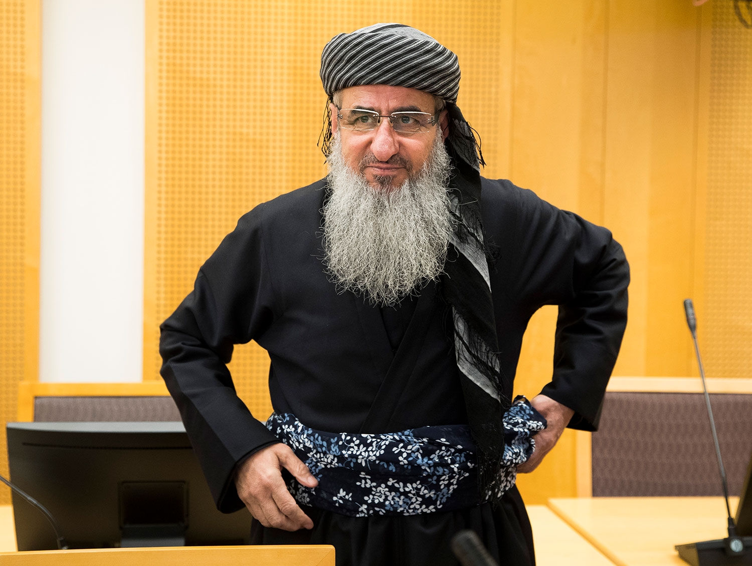 Najumuddin Faraj Ahmad, kjent som mulla Krekar, kan ikke utleveres til Italia, fordi han er i risikogruppen for koronasmitte, mener hans forsvarer Brynjar Meling.