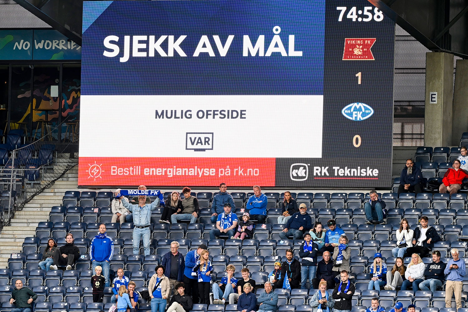 VARs retningslinjer vedrørende marginale offsidesituasjoner knyttet til mål er justert. 